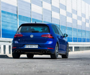 Volkswagen Golf R FL 2.0 TSI 310 KM DSG7 4Motion