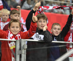 Kibice na meczu Polska - Rumunia. Znajdź się na zdjęciach z Narodowego!