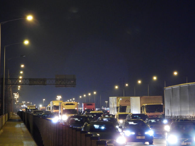 Karambol na moście Grota-Roweckiego