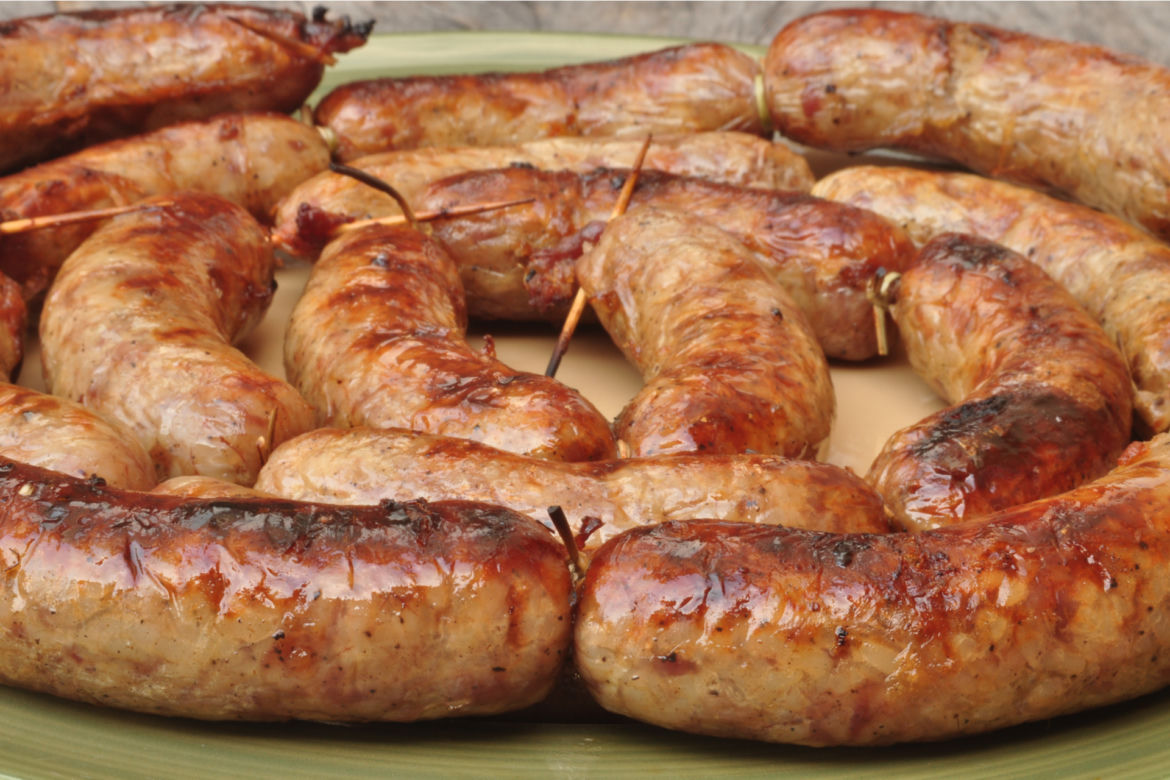 Biała kiełbasa pieczona - jak upiec białą kiełbasę?