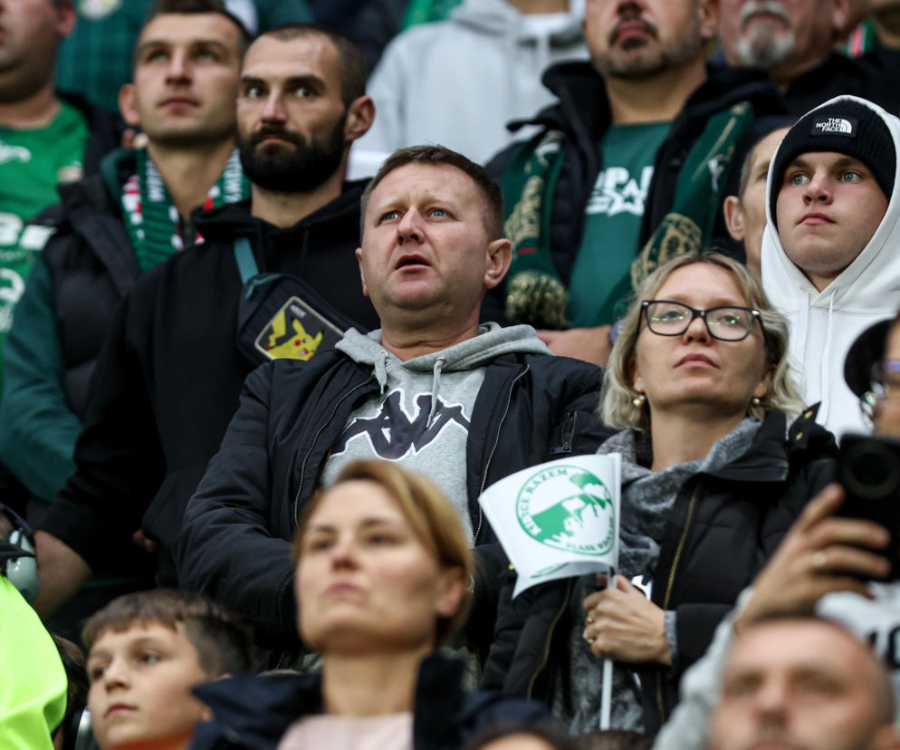 Ponad 33 tysiące kibiców we Wrocławiu. Lider bez litości, Śląsk na łopatkach. Mamy dużo zdjęć z trybun