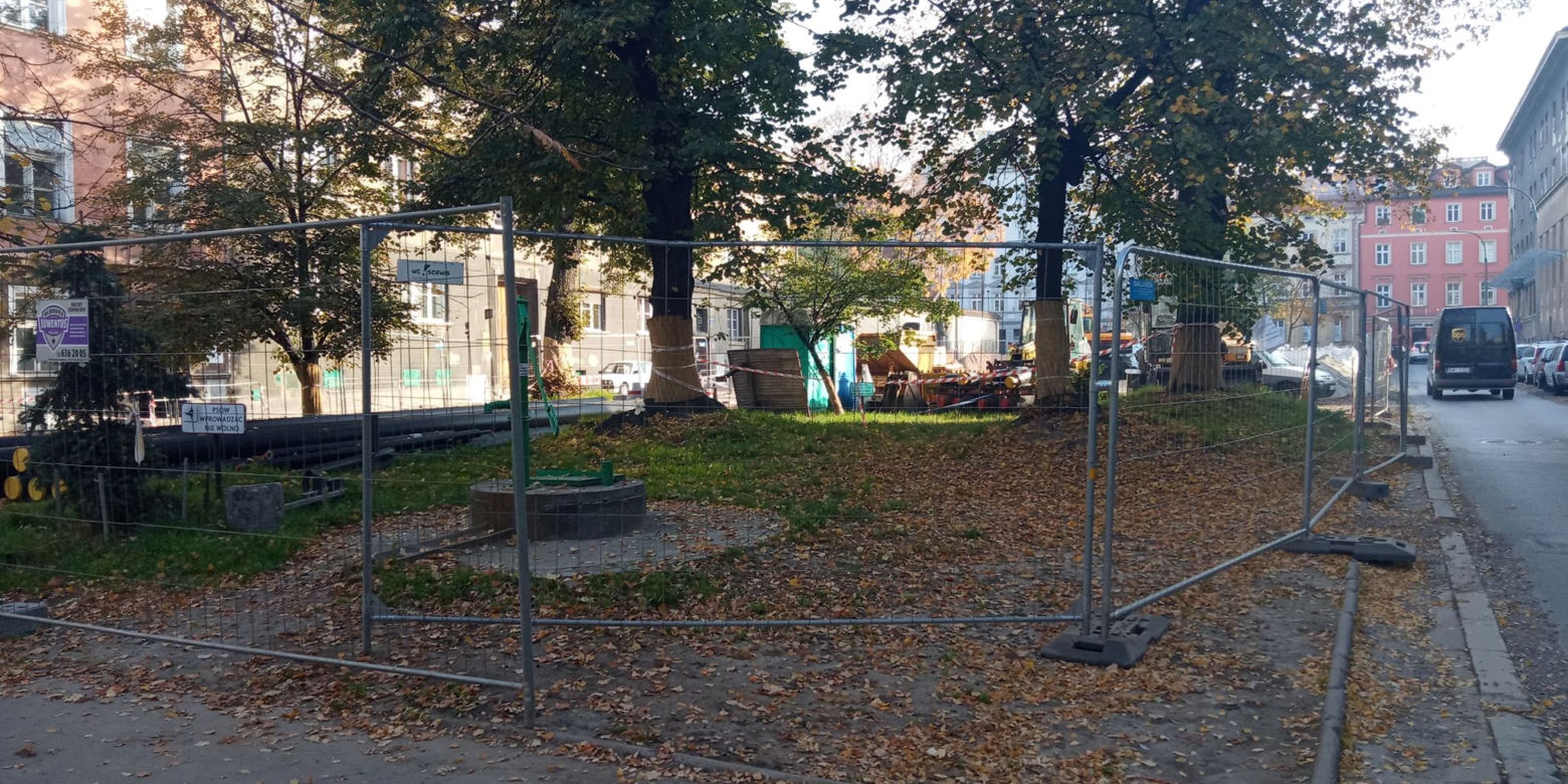 Remont placu Biskupiego