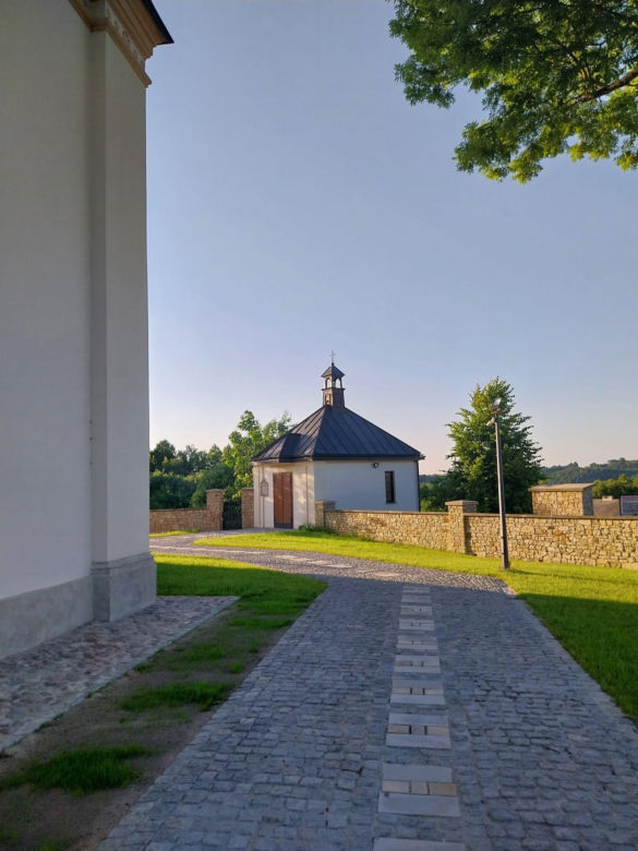 Kościół parafialny pw. Wniebowzięcia Najświętszej Maryi Panny w Krynkach 