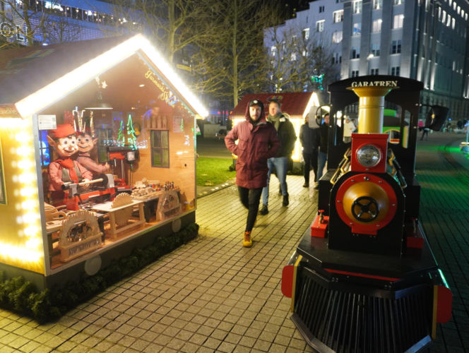 Jarmark bożonarodzeniowy w Katowicach 2025: Atrakcje dla dzieci