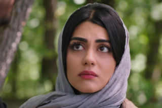 Panna młoda, odcinek 58: Hancer na cmentarzu pozna tajemnicę śmierci brata Cihana! Tylko jego matka wie, że Metin żyje - ZDJĘCIA