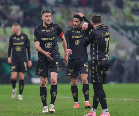 Sensacyjna porażka Jagiellonii w Gdańsku. Lechia rozbiła faworyta do mistrzostwa