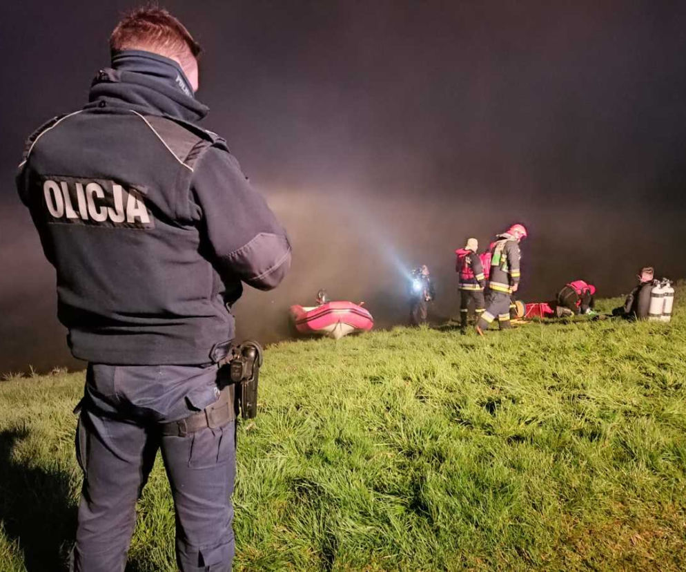 Dostawczak wjechał prosto do stawu. Nie żyje 22-letnia Ukrainka! Tragedia w Oświęcimiu