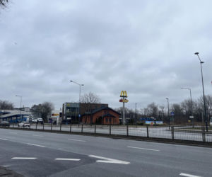 Nietypowy McDonald's przy ul. Radzymińskiej w Warszawie