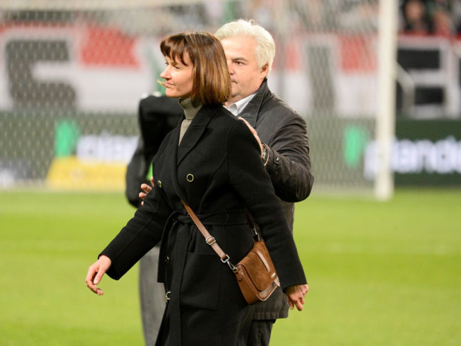 Legia - Zagłębie: Żona, brat i dzieci Jacka Magiery dziękują kibicom