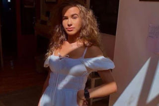 Horror w Dubaju! Brytyjska influencerka oskarżona o morderstwo, grozi jej kara śmierci