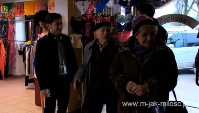 M jak miłość odc. 1060. Marek (Kacper Kuszewski), Lucjan (Witold Pyrkosz), Barbara (Teresa Lipowska), Tomek (Andrzej Młynarczyk)