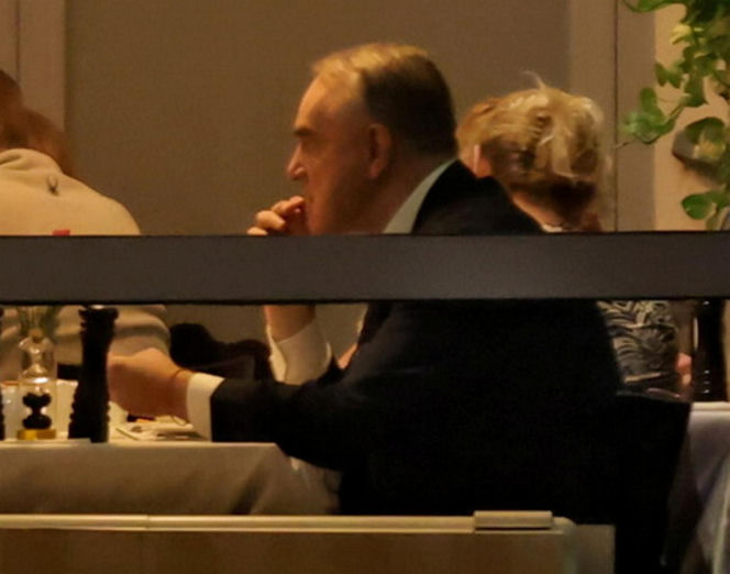 Waldemar Pawlak był w restauracji, potem zatrzymali go do kontroli