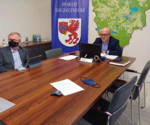 Spotkanie starosty z dyrektorami szkół 