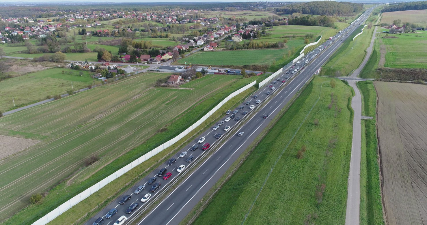Korek-gigant na autostradzie A4 w Małopolsce