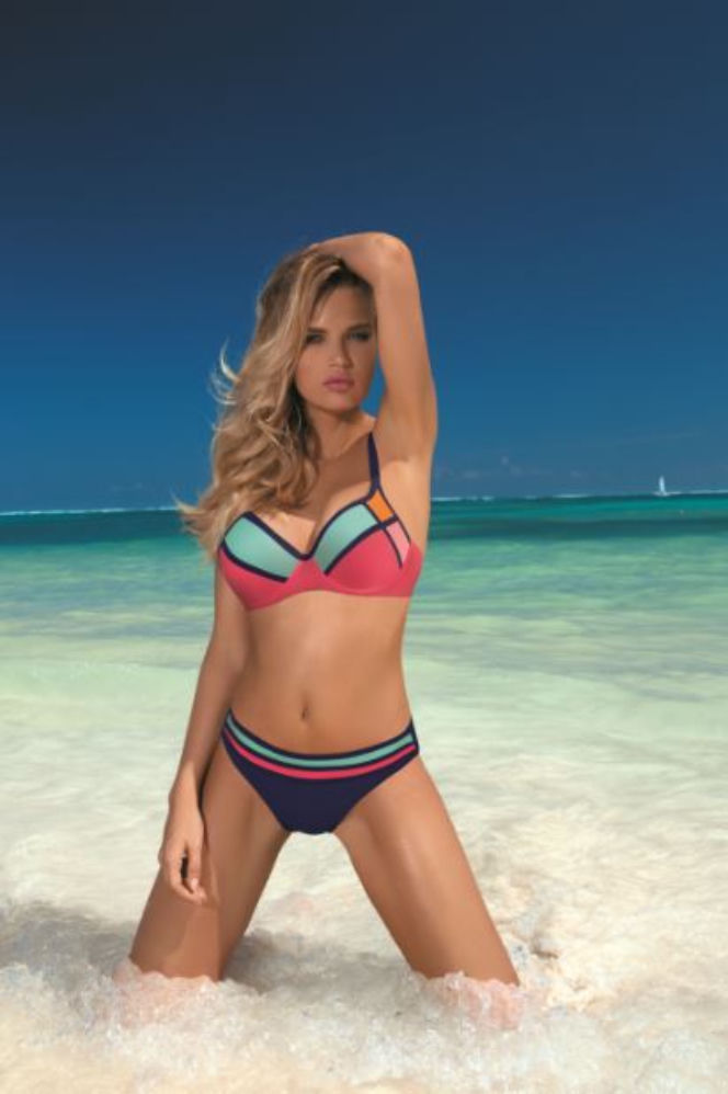 bikini, kostiumy kąpielowe, stroje kąpielowe