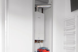 Kotłownia z kotłem dwufunkcyjnym. Zalety i wady kotła dwufunkcyjnego. Podłączenie do instalacji