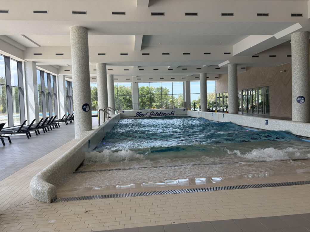 Otwarcie hotelu Gołębiewski w Pobierowie