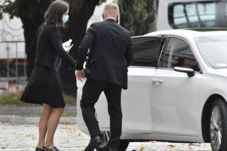 Taką limuzyną Iga Świątek pojechała do prezydenta. Jeden element wyposażenia auta jest wyjątkowy - ZDJĘCIA