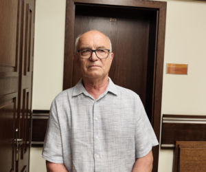 Zabili 83-letnią seniorkę za 180 zł.  Jej pokiereszowane ciało ukryli w wersalce