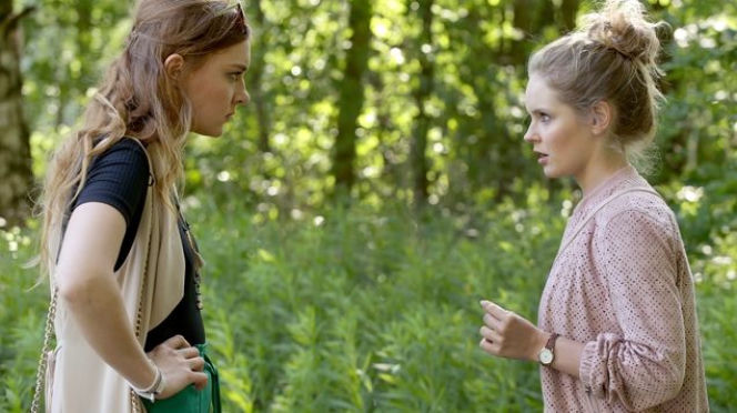 M jak miłość odcinek 1253, Ula (Iga Krefft), Justyna (Olga Kalicka)