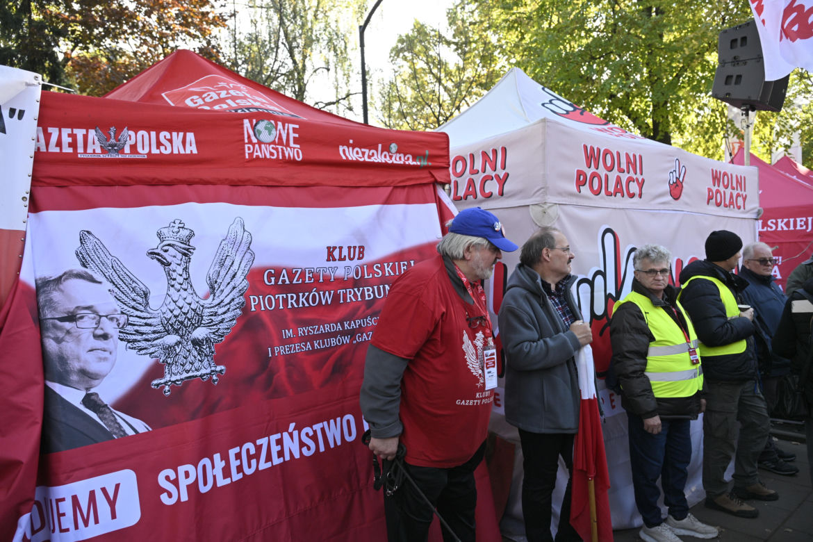 Protest pod TK. Kaczyński