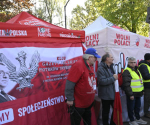 Protest pod TK. Kaczyński