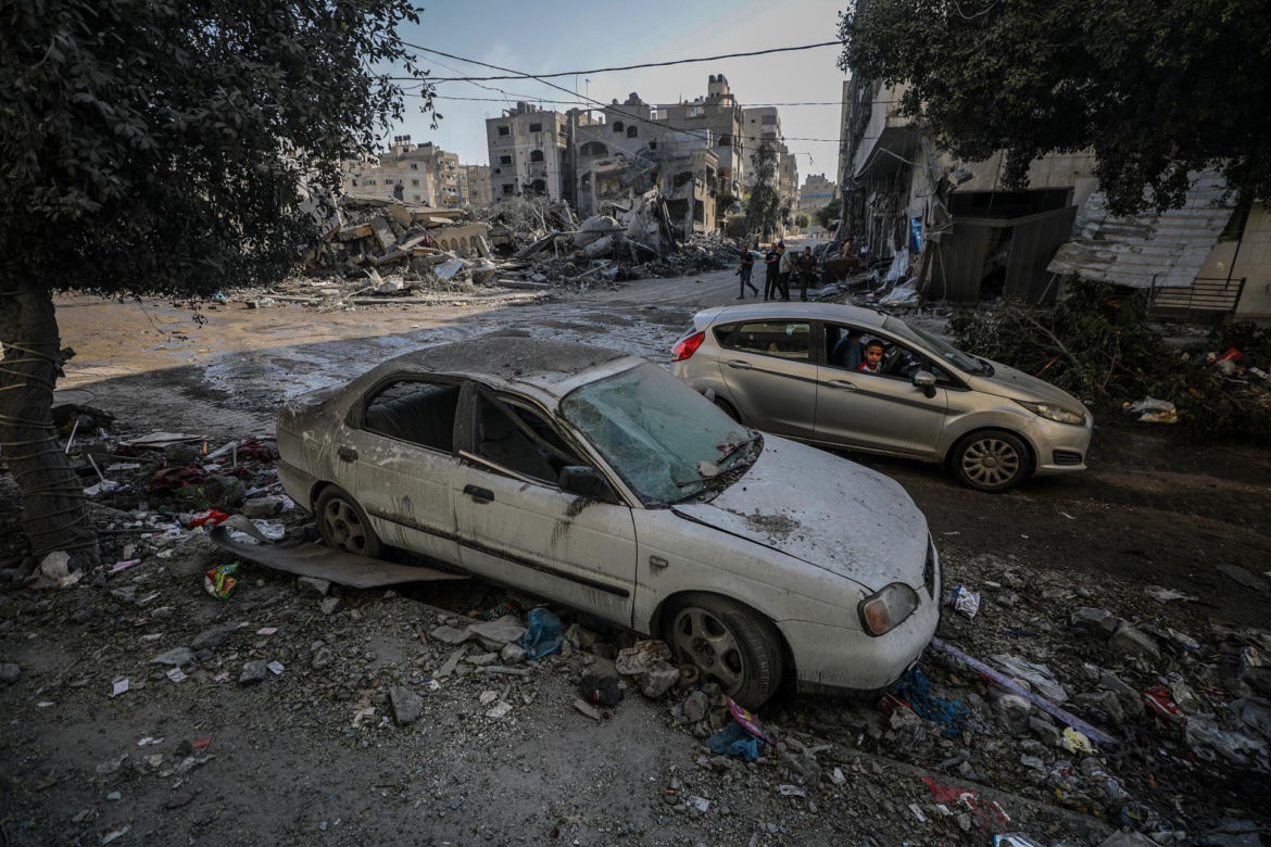 Rzeź w Izraelu. Hamas wciął dziecko z łona ciężarnej. "Chowaliśmy się pod stertą martwych ciał"