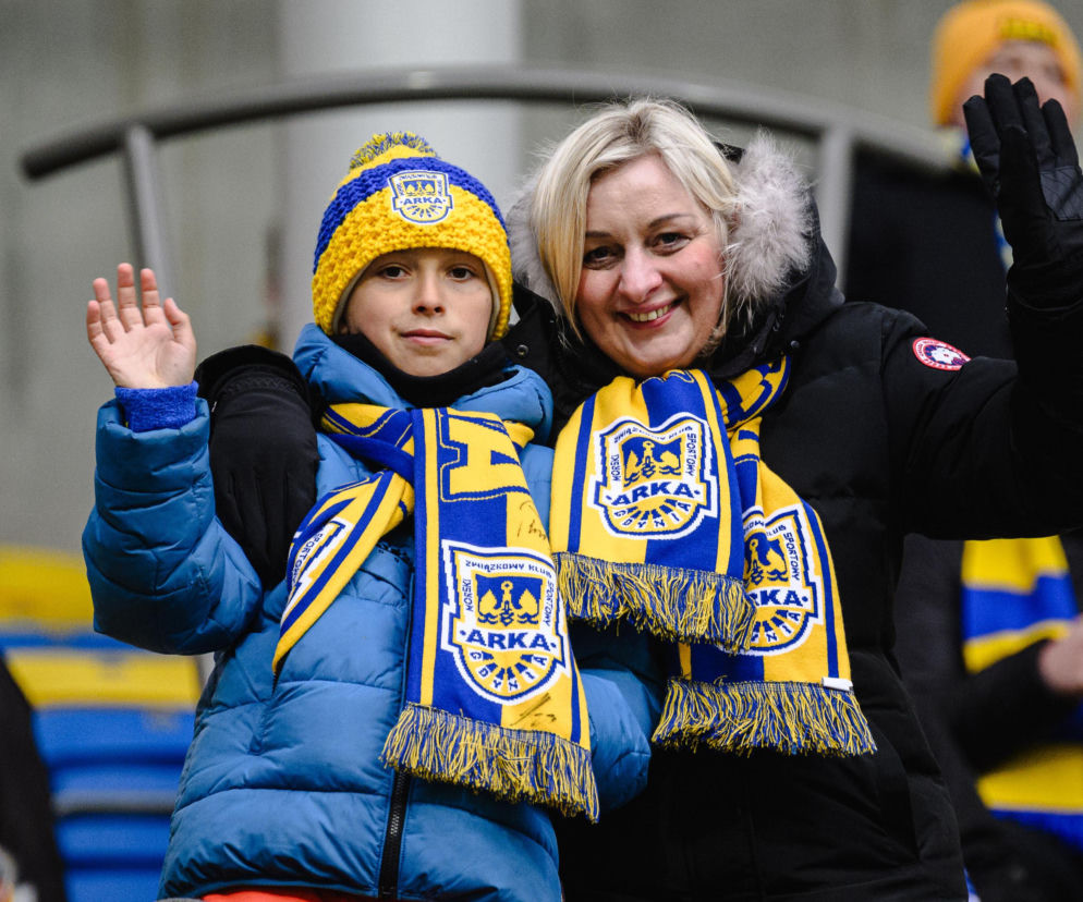 Gigantyczne emocje w Gdyni! Zdjęcia kibiców z meczu Arka - Legia