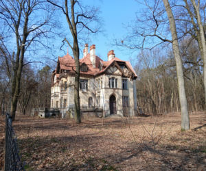 Willa Turczynek w Milanówku