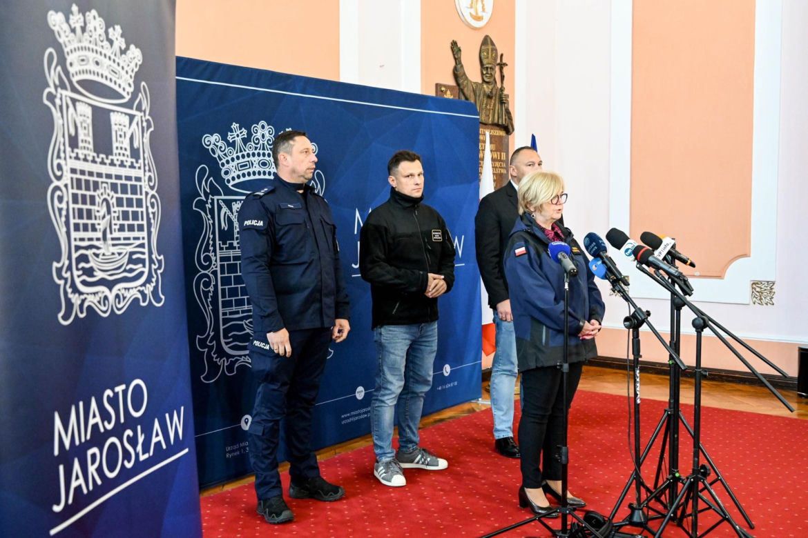 Nagranie po ataku nożownika w Jarosławiu. To on doprowadził do krwawej masakry