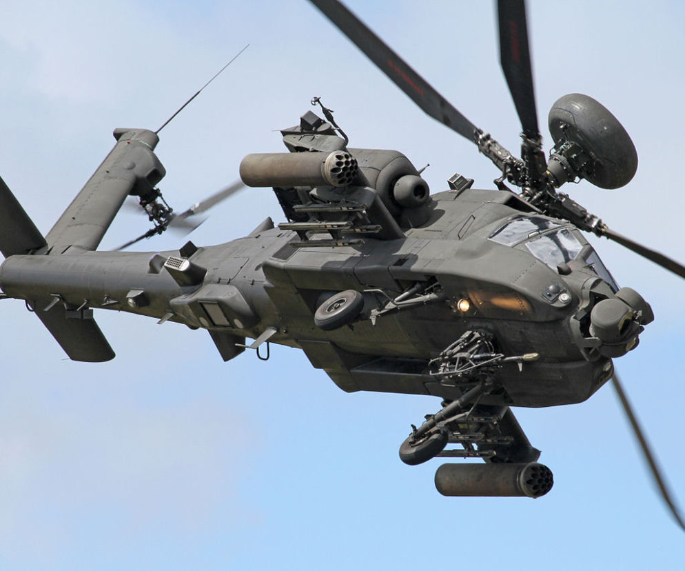 AgustaWestland Apache AH1 10