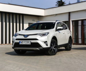 Toyota RAV4 Hybrid E-Four