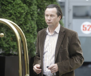 Hotel 52 sezon 7. Marcin Turowicz (Piotr Cyrwus-Rysiek z Klanu)