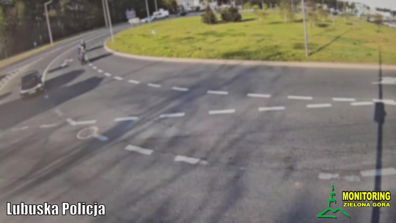 Zderzenie samochodu i motocykla