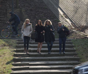Przyjaciółki odcinek 61, Patrycja (Joanna Liszowska), Inga (Małogrzata Socha), Anka (Magdalena Stużyńska), Zuza (Anita Sokołowska)