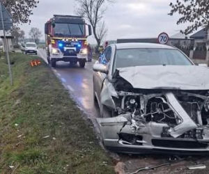 Suchodół: Zderzenie dwóch samochodów, jedna osoba ranna