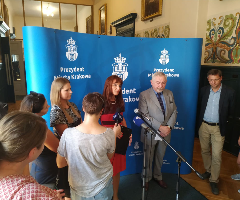 Kraków (nie?) gotowy na nowy rok szkolny. Urzędnicy zdali raport.