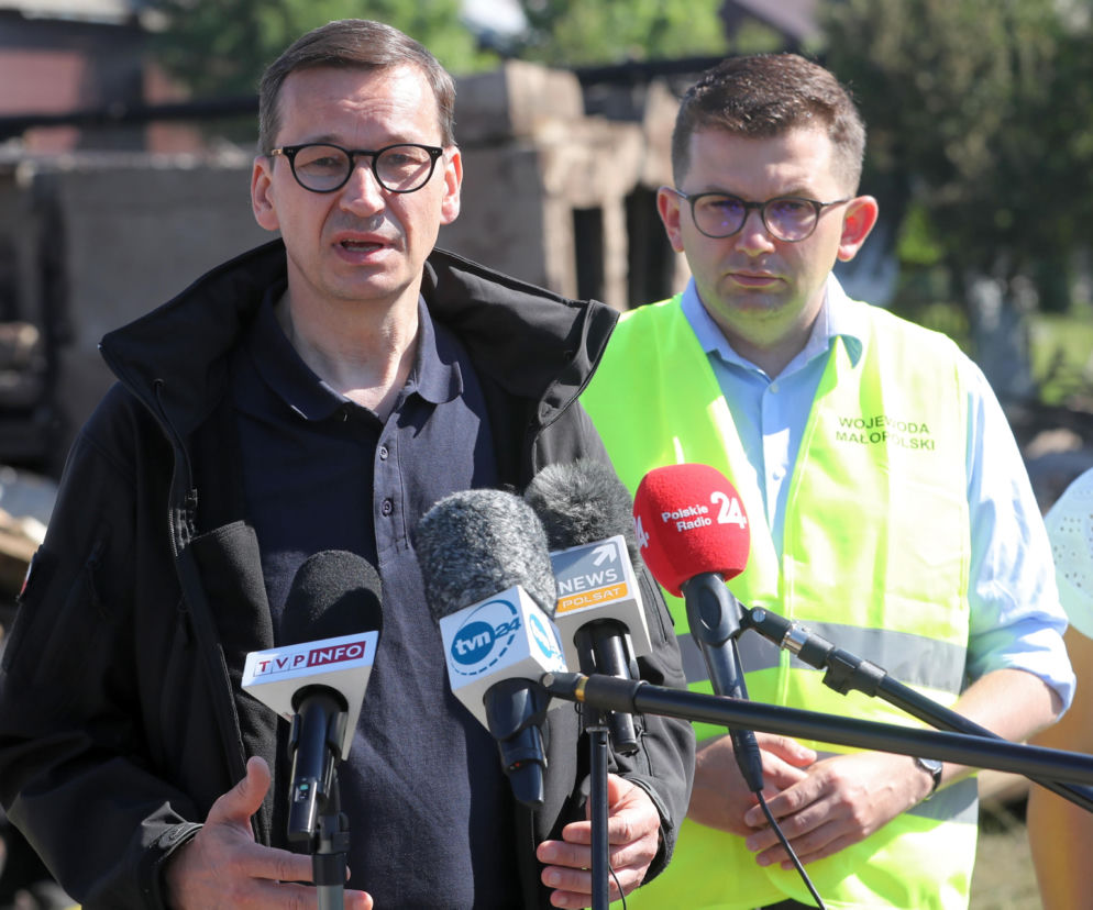 Morawiecki na miejscu pożaru w Nowej Bialej