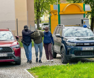Gonili 13-latka na bagno, dziś sami trafili do aresztu