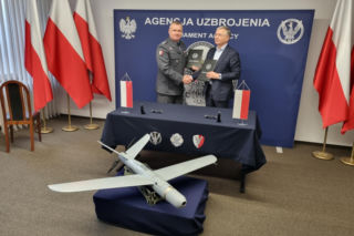 Umoa na drony Warmate 2025