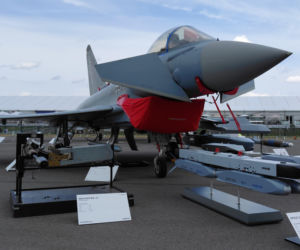 Niemiecki samolot Eurofighter Typhoon