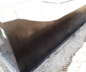 Diagnostyka i naprawa uszkodzeń hydroizolacji w budynkach istniejących