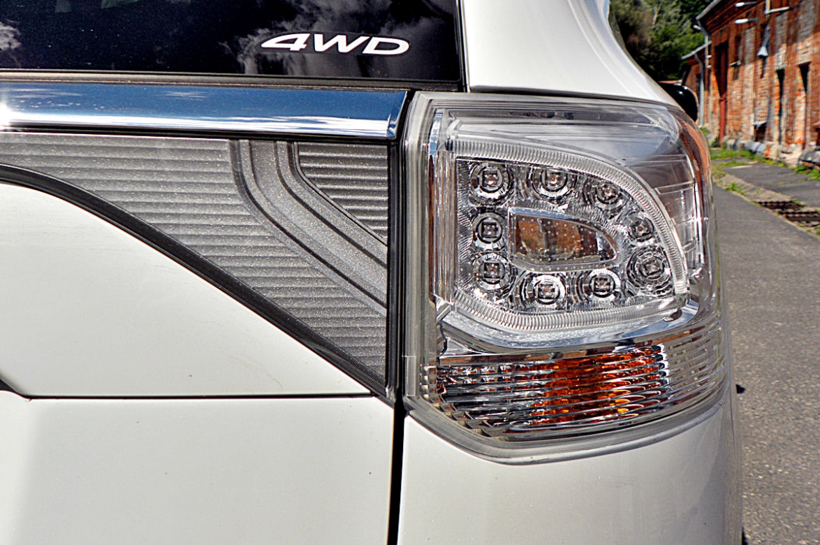 Mitsubishi Outlander PHEV