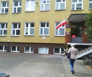 II tura wyborów prezydenckich w Warsszawie - komisja wyborcza o 7 rano