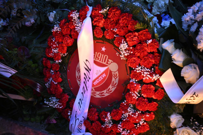 Tak wygląda grób Jacka Magiery po pogrzebie