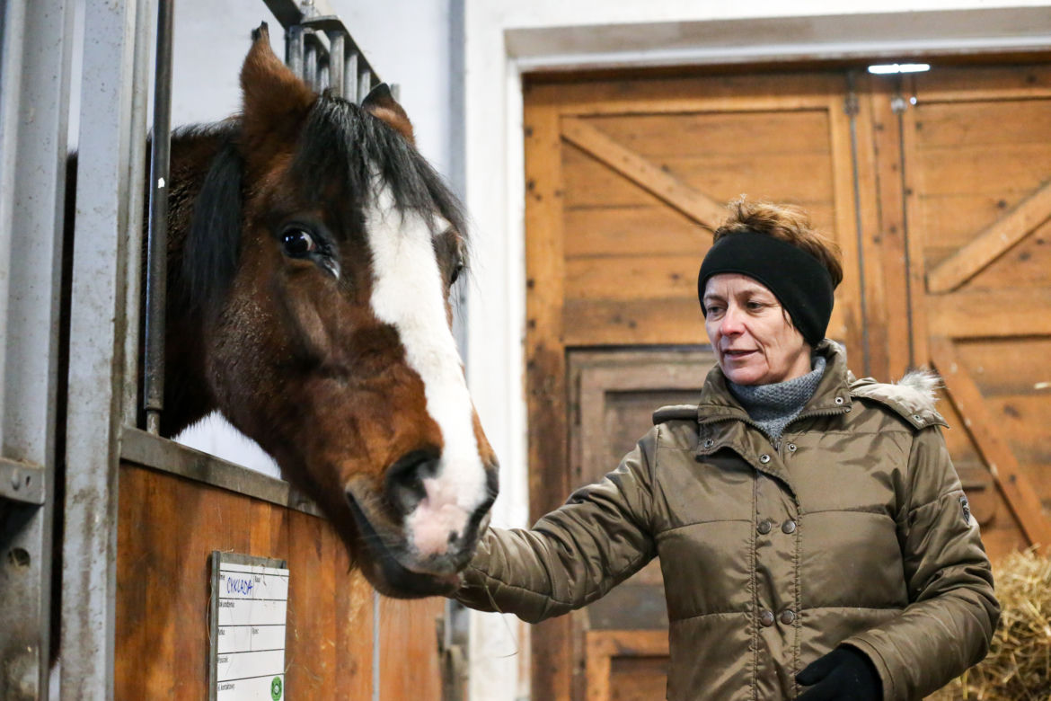 Opiekowała się chorym Smoleniem, teraz sama potrzebuje pomocy