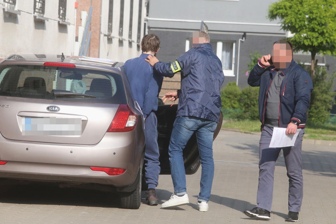 Zamordował partnerkę ośmioma ciosami maczety