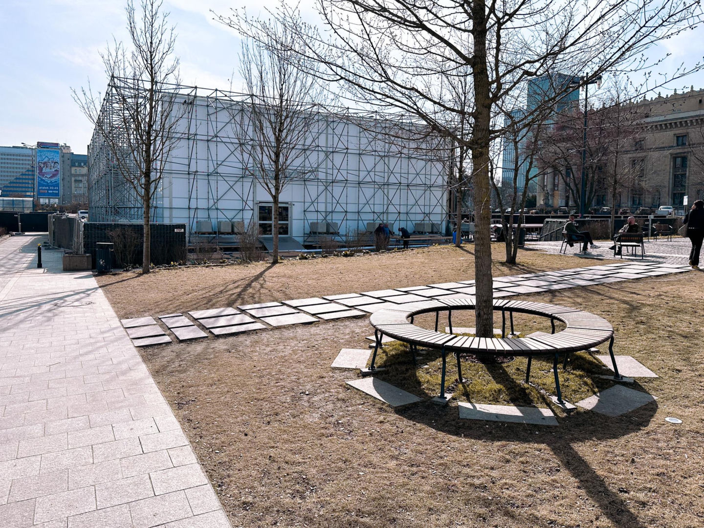 Unboxing Amazon - reklamowy pawilon na Placu Centralnym w Warszawie