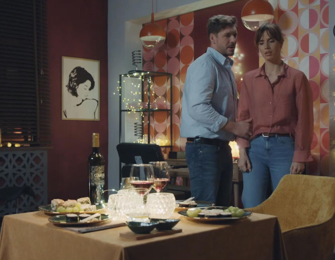 M jak miłość, odcinek 1919. Kama (Michalina Sosna), Marcin (Mikołaj Roznerski)