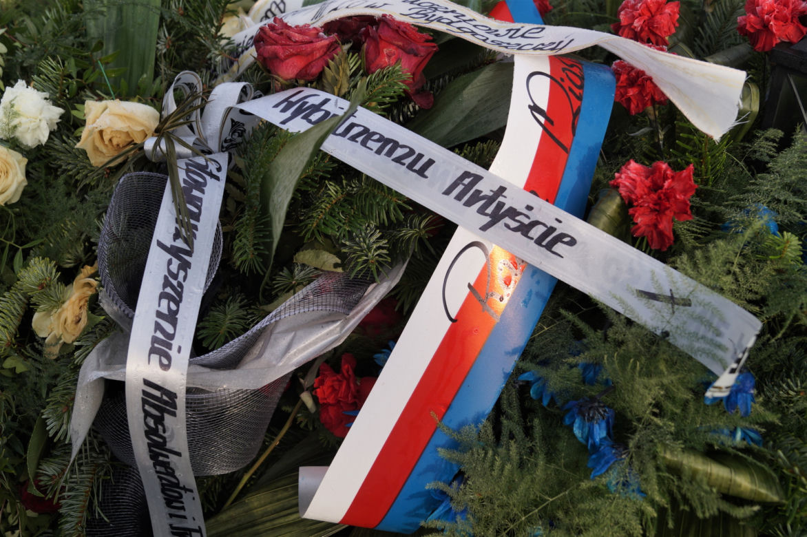 Tak wygląda grób Leonarda Pietraszaka